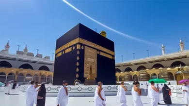 Group vs Individual Umrah Packages from the UK